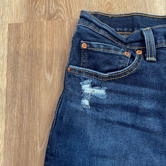 Levi's Ribcage Straight Ankle Distressed Dark Blue Jeans Sz 30 - Picture 5 of 16